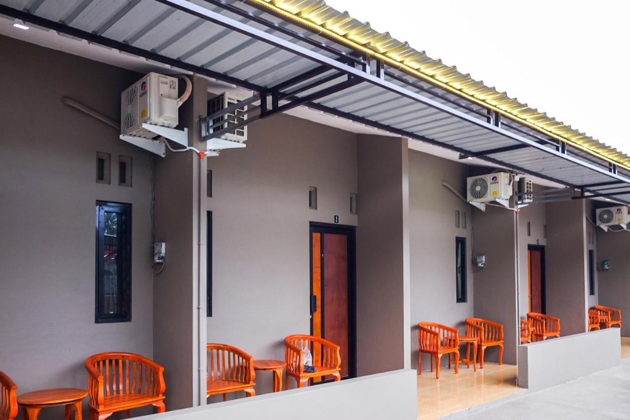 Reddoorz Syariah Near Exit Tol Pemalang Comal 2酒店 外观 照片