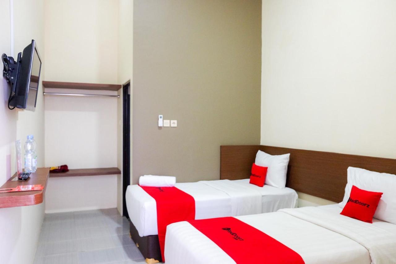 Reddoorz Syariah Near Exit Tol Pemalang Comal 2酒店 外观 照片