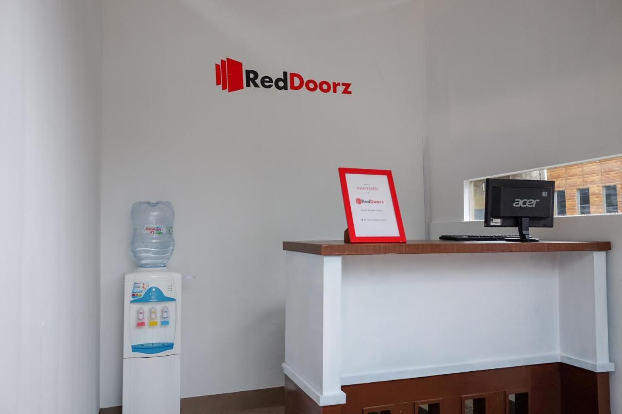 Reddoorz Syariah Near Exit Tol Pemalang Comal 2酒店 外观 照片