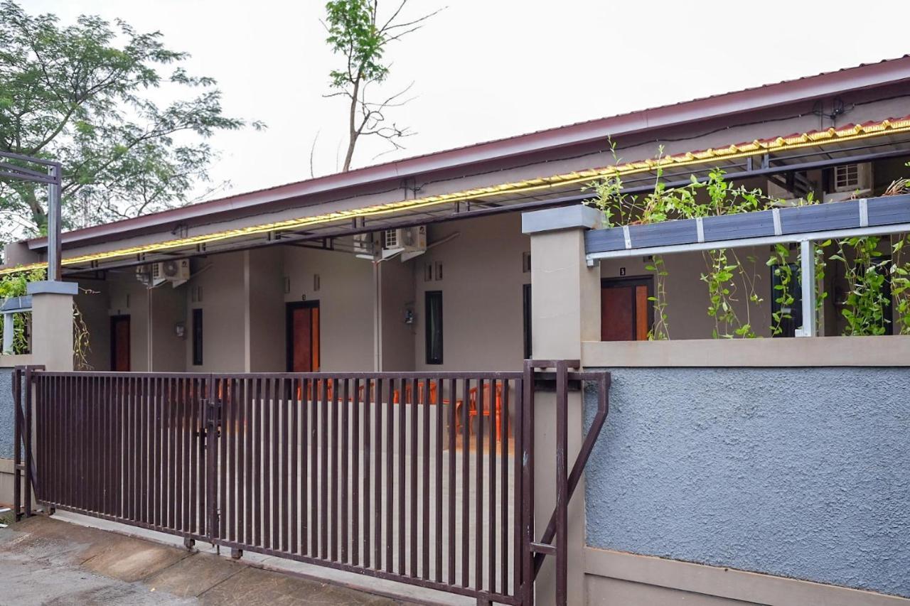 Reddoorz Syariah Near Exit Tol Pemalang Comal 2酒店 外观 照片